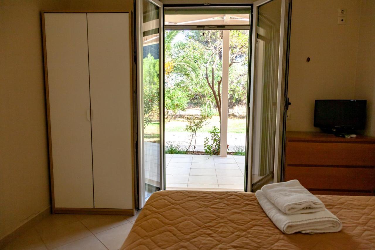 Brunello Seaside Apartment Lefkada City