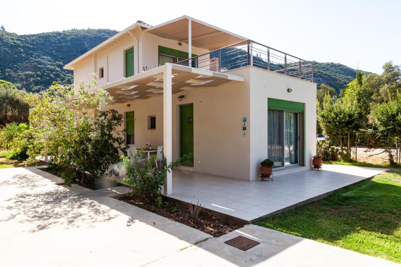 Brunello Seaside Apartment Lefkada City